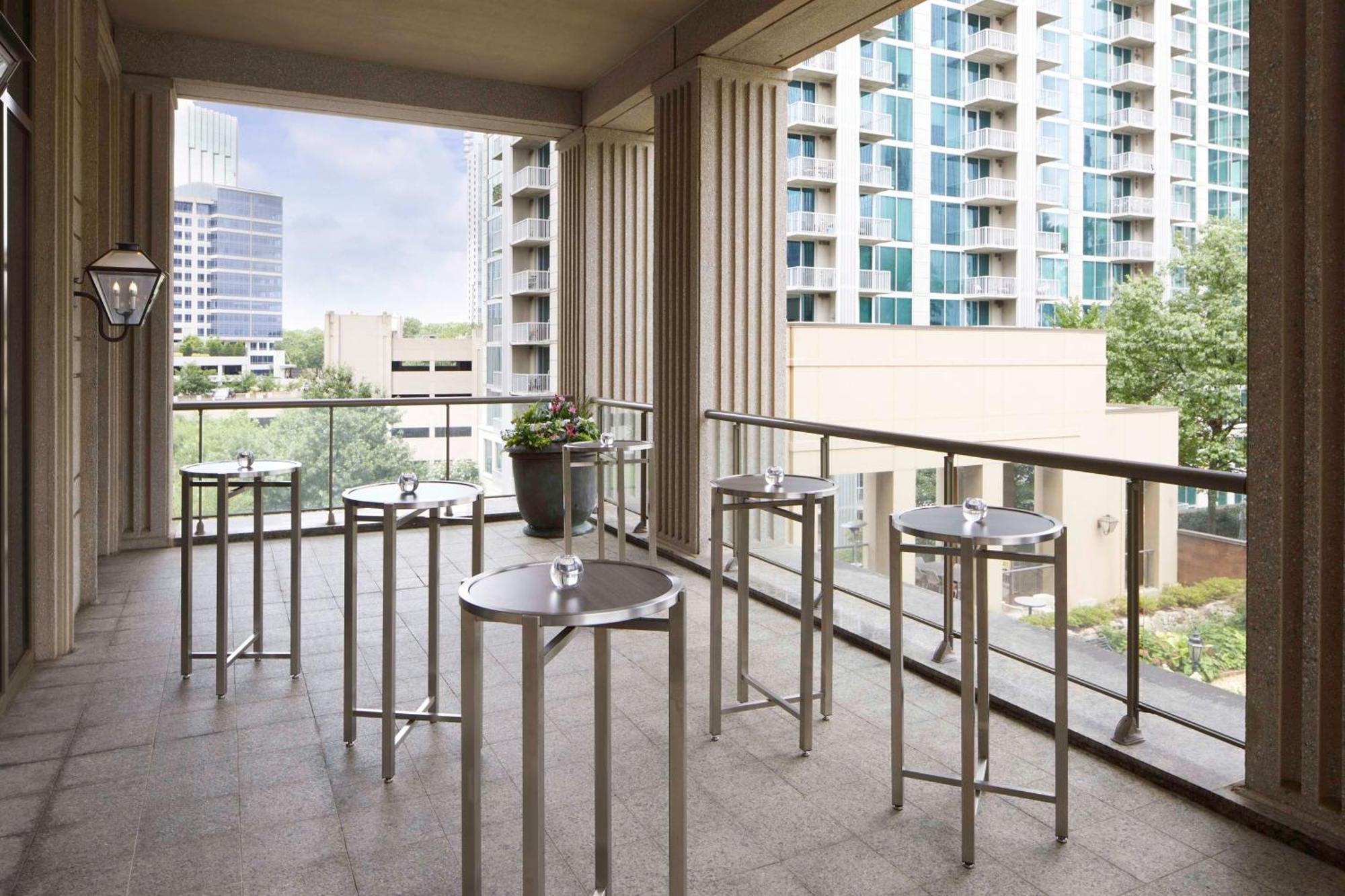 Waldorf Astoria Atlanta Buckhead Hotel Exterior foto